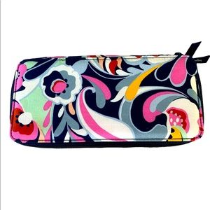 Vera Bradley Pill Case 7 day 28 compartment Travel